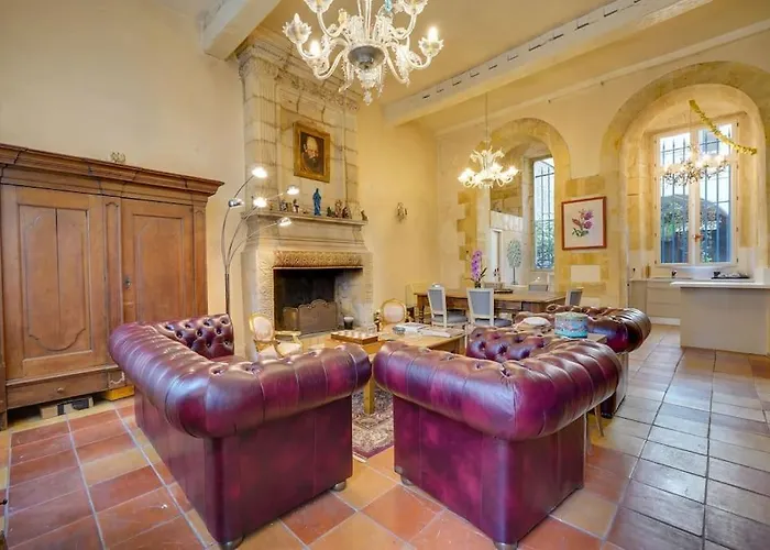 Villa Place St Pierre - Bordeaux Centre - 4 Pers